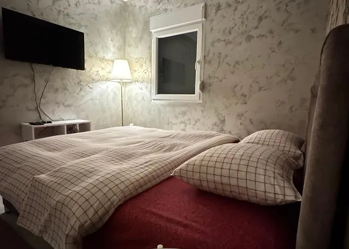 Апартаменты Ema *