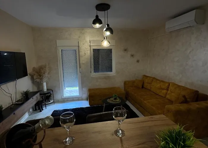 Ema Апартаменты