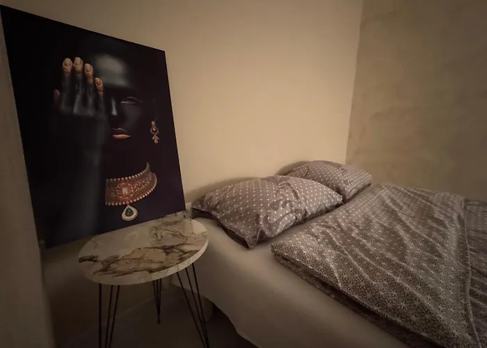 Ema Апартаменты *